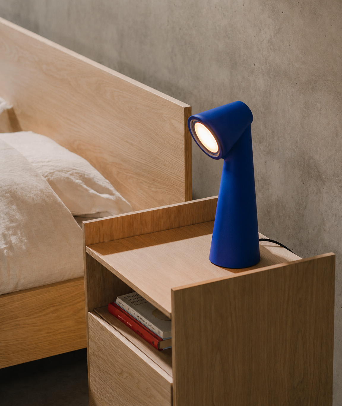 Leo - Table Light